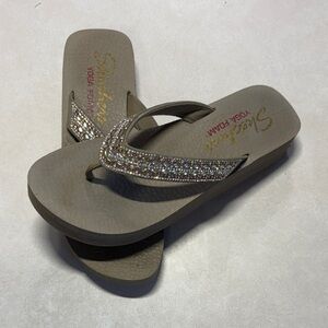 Skechers Women's Brown Sandals with Sparkling Accents